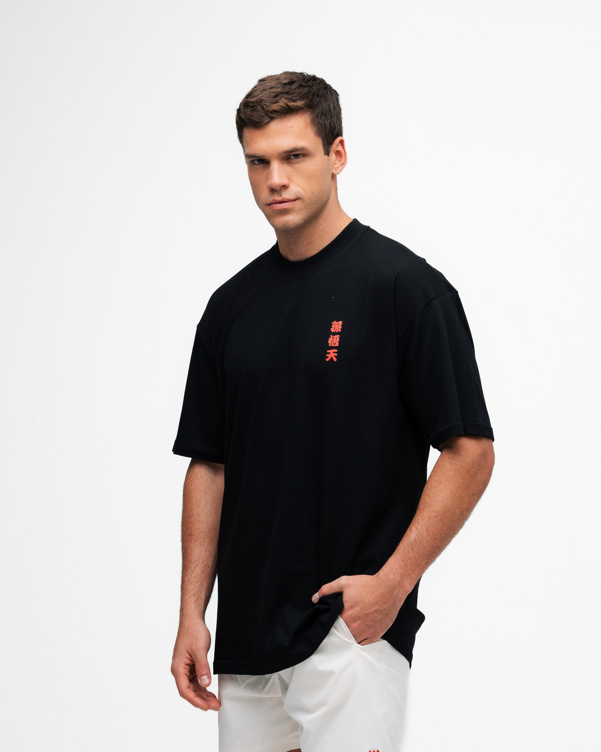Camiseta Oversized Dragon Ball Z Goten Preto