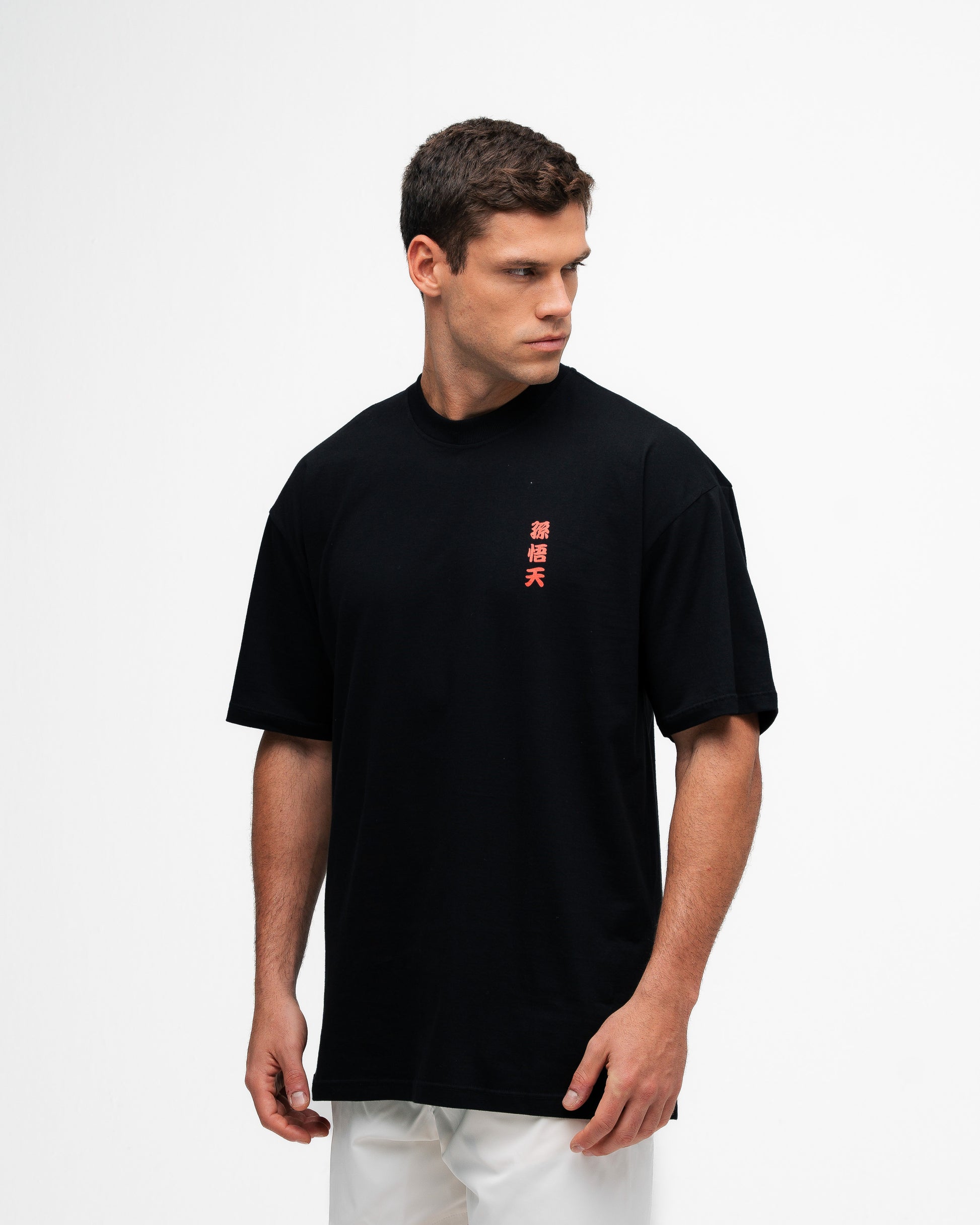 Camiseta Oversized Dragon Ball Z Goten Preto
