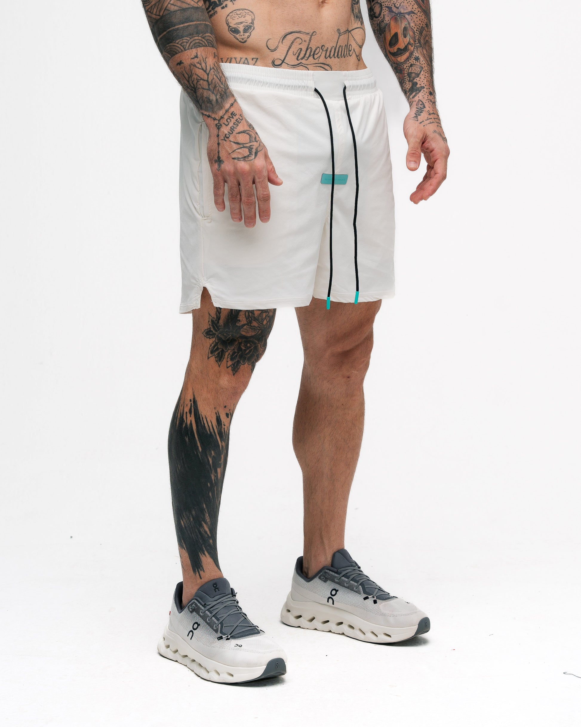 Shorts de Tactel Mith Aesthetics Off White