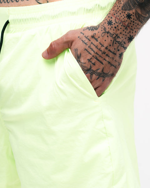 Shorts Curto de Tactel Mith Nation Neon Yellow