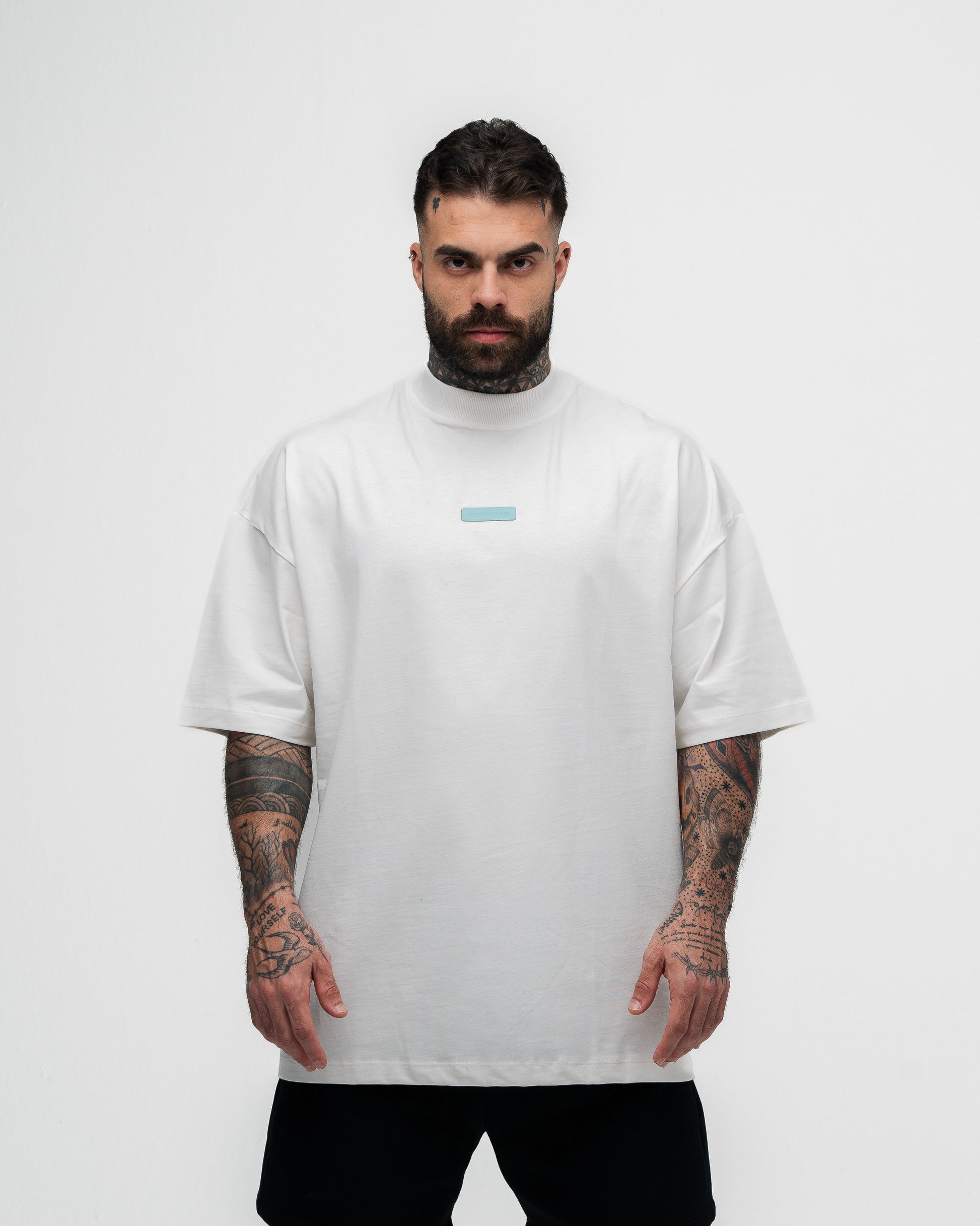 Camiseta Oversized Hazy Mith Aesthetics Off White