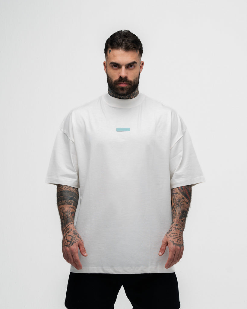 Camiseta Oversized Hazy Mith Aesthetics Off White