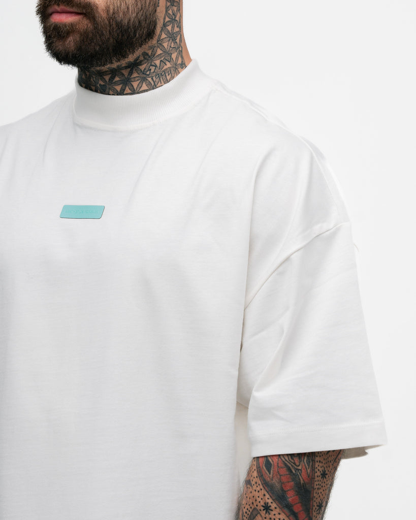 Camiseta Oversized Hazy Mith Aesthetics Off White