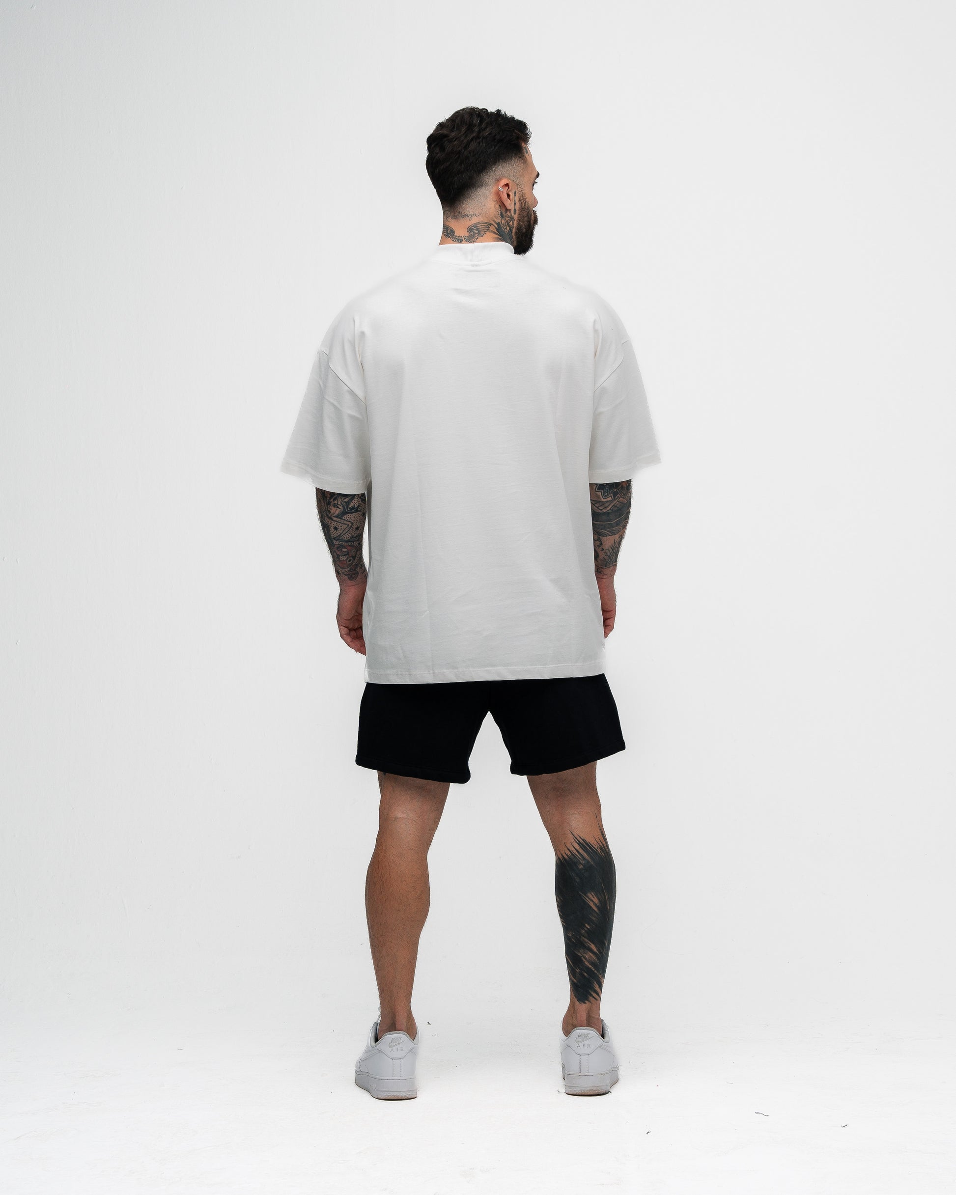 Camiseta Oversized Hazy Mith Aesthetics Off White
