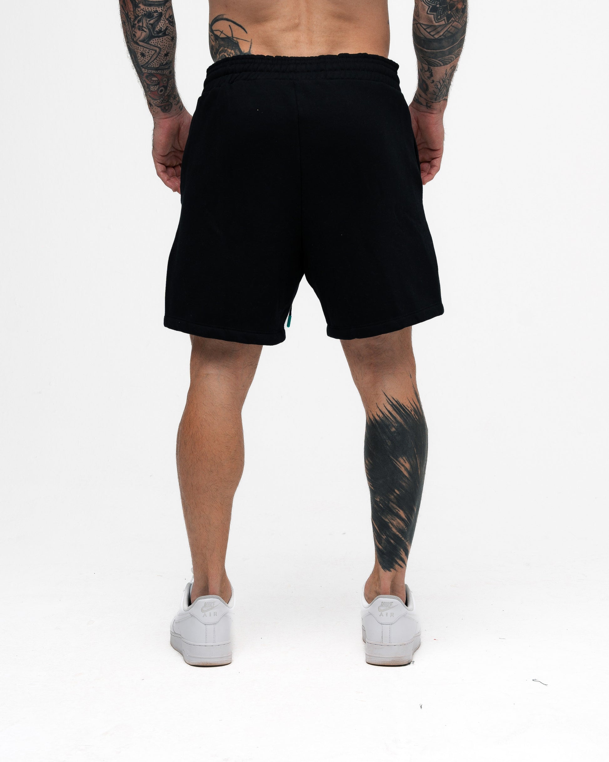 Shorts de Moletom Mith Aesthetics Preto