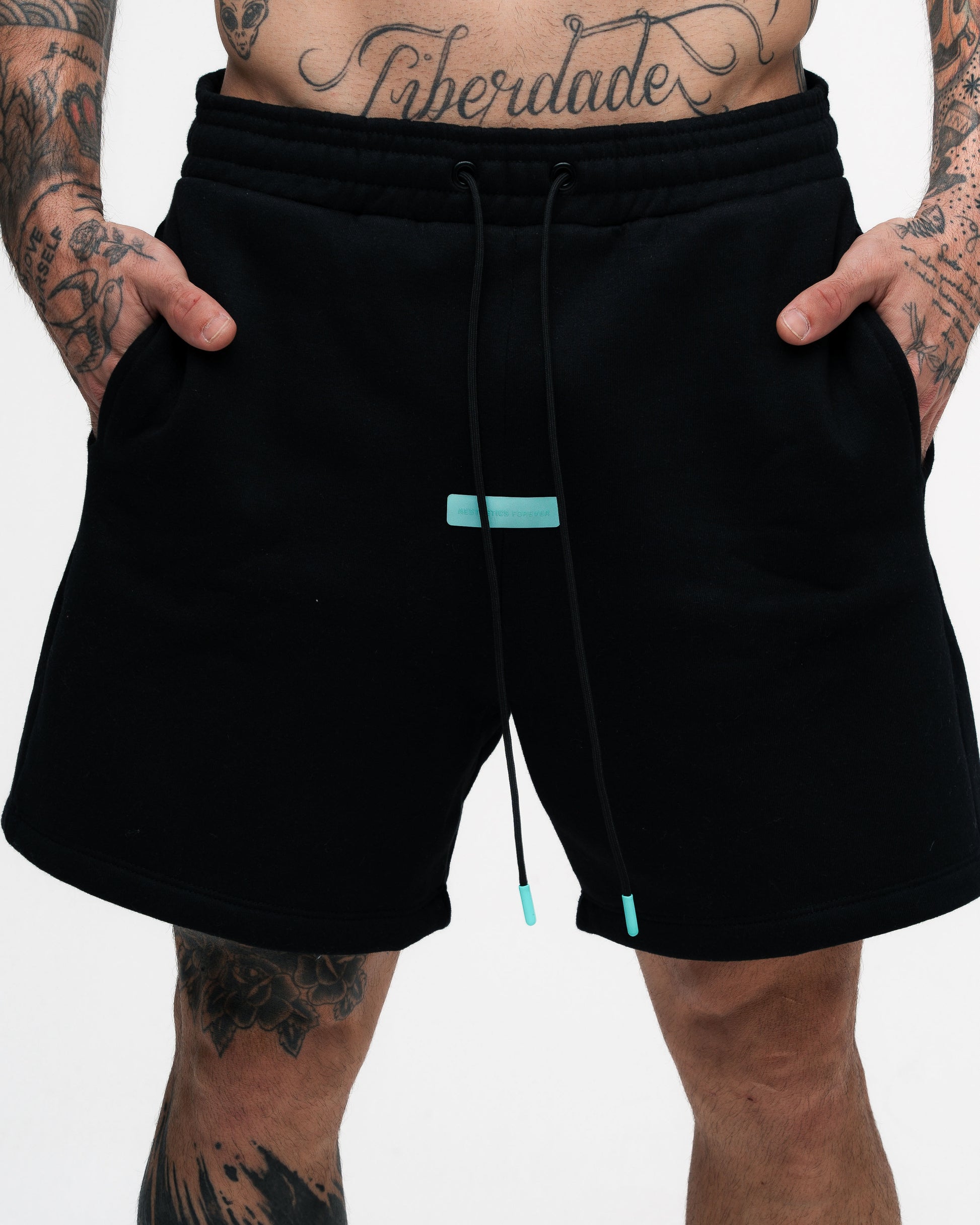 Shorts de Moletom Mith Aesthetics Preto
