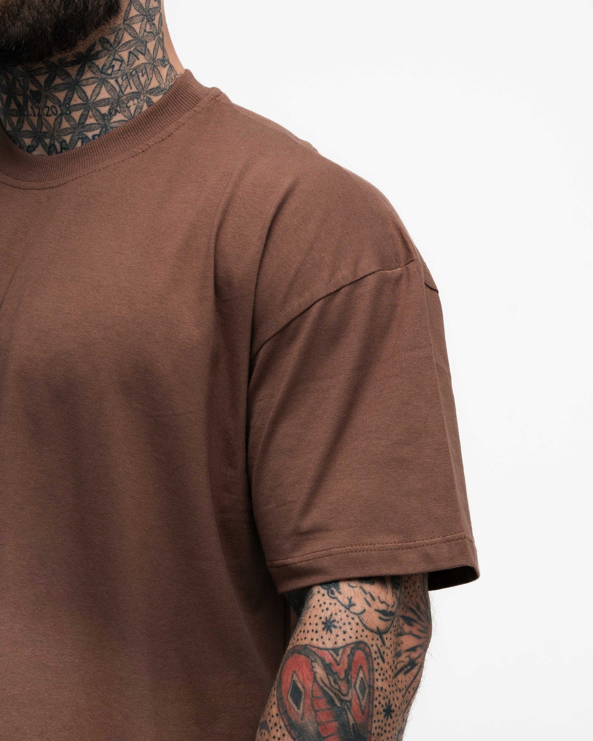 Camiseta Oversized Symbol Dark Brown Mith