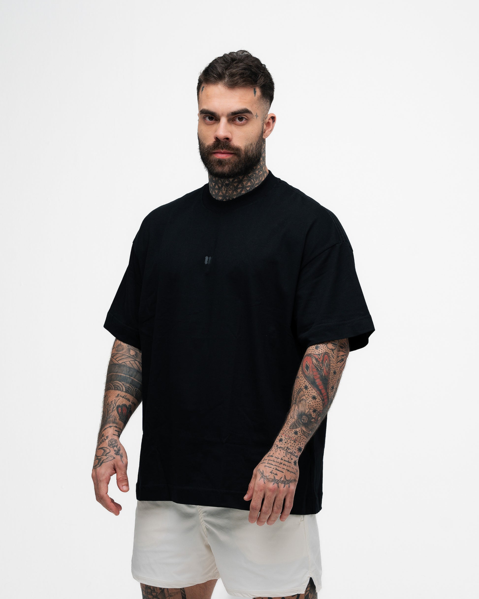 Camiseta Oversized Mith Nation Graphic Doodle Preto
