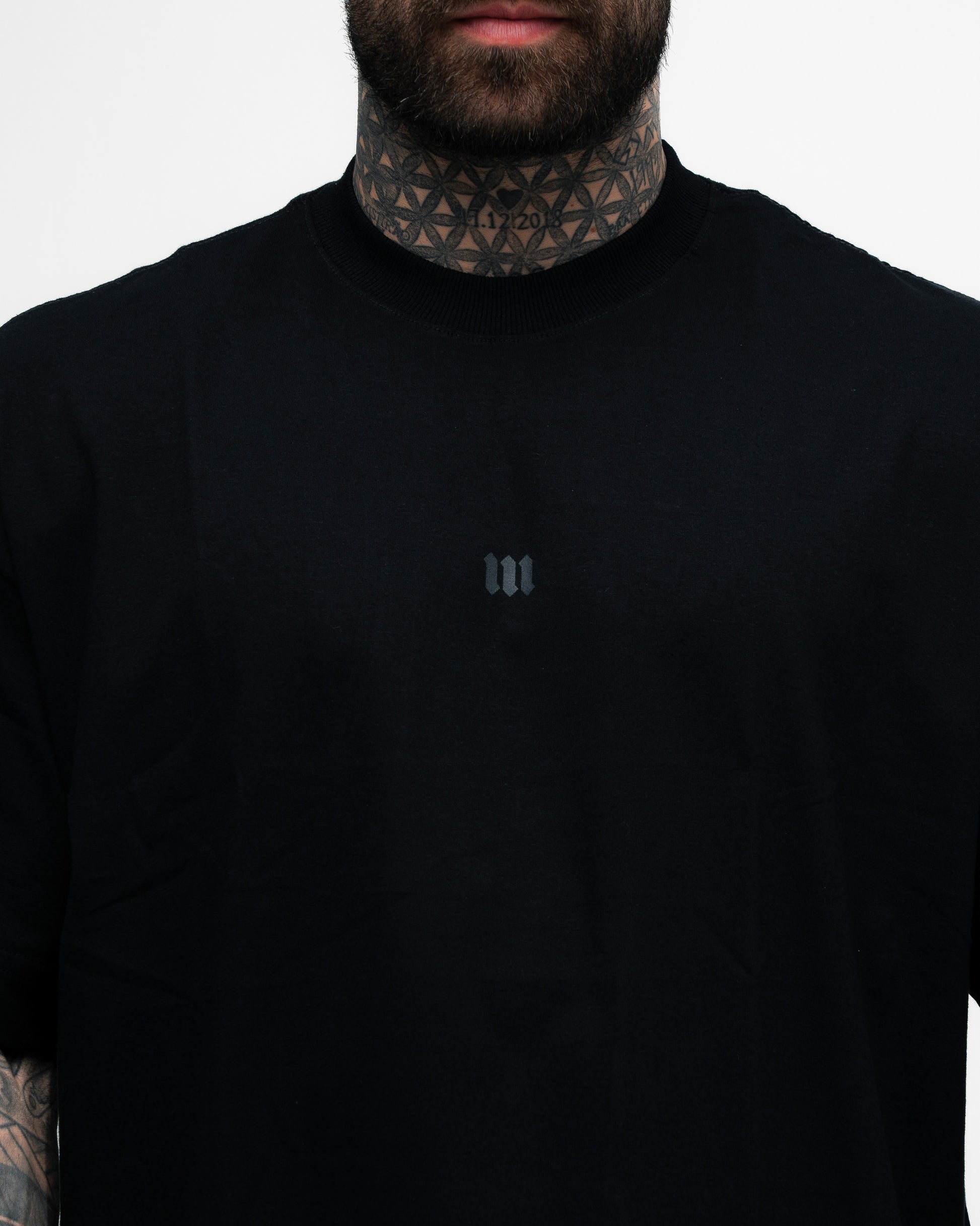 Camiseta Oversized Mith Nation Graphic Doodle Preto