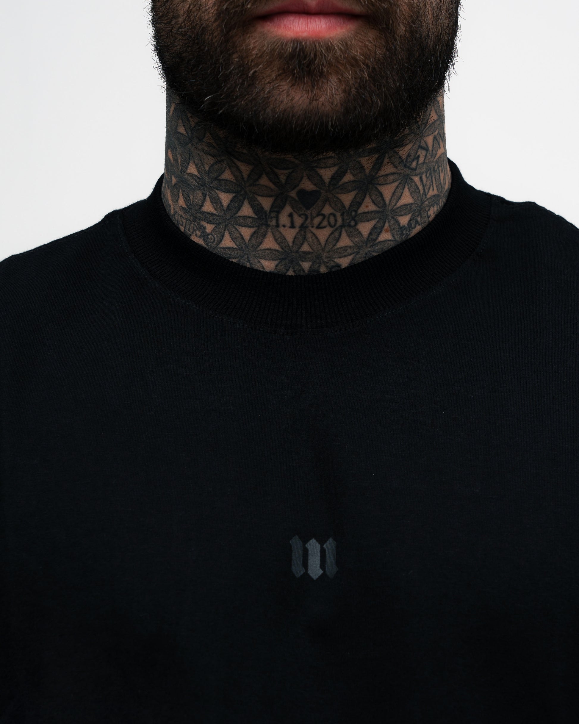 Camiseta Oversized Mith Nation Graphic Doodle Preto