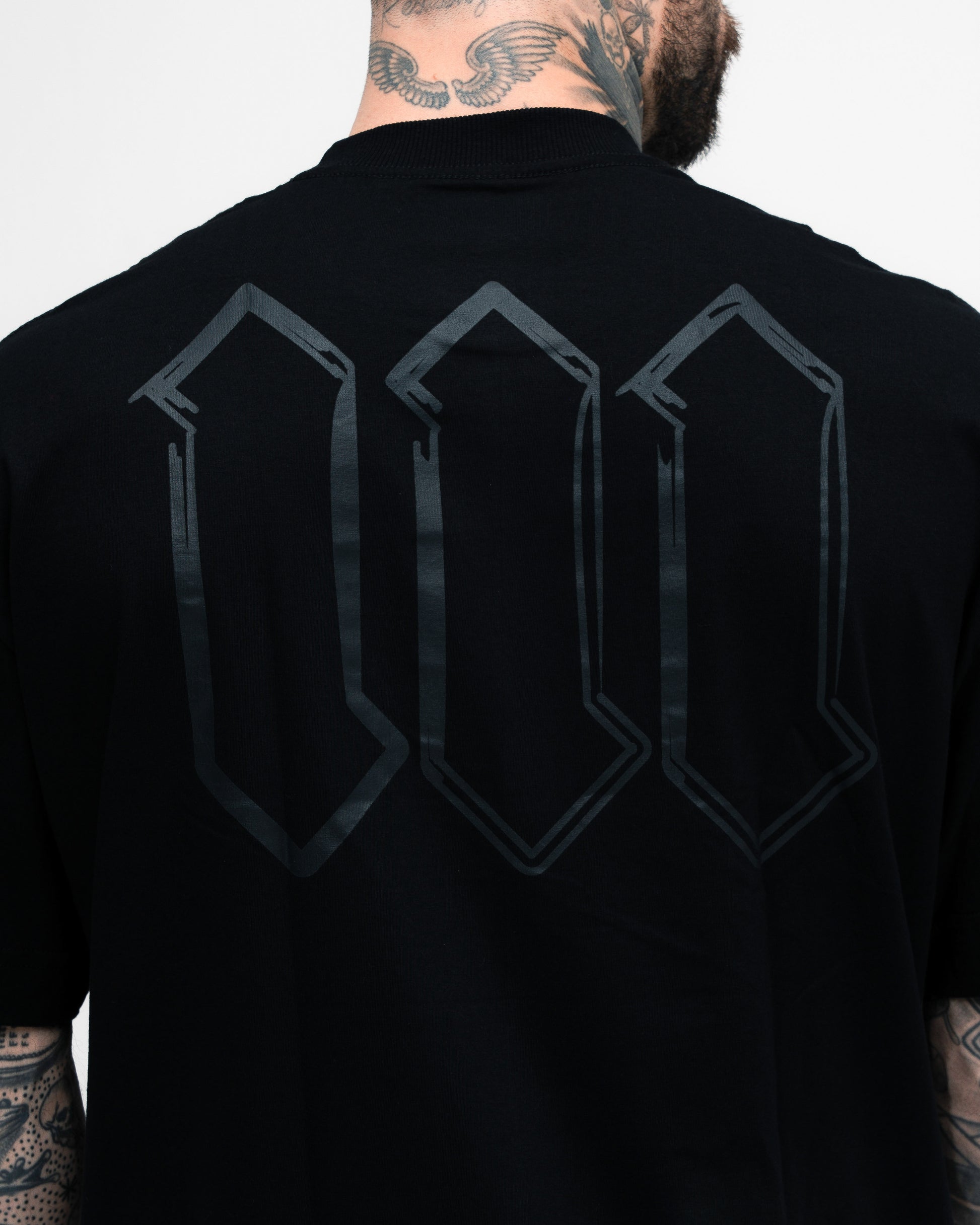 Camiseta Oversized Mith Nation Graphic Doodle Preto