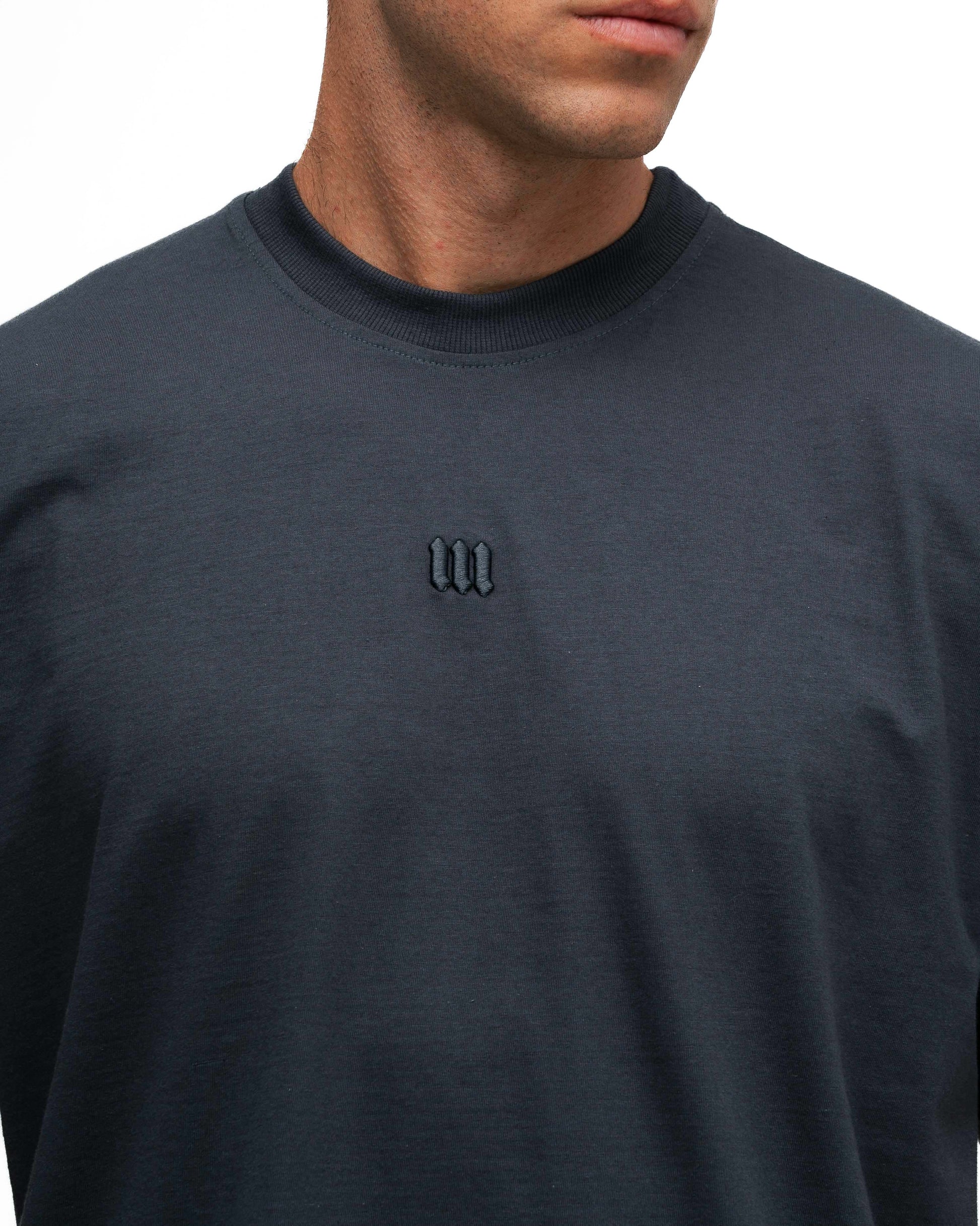 Camiseta Oversized Mith Nation Adornment Chumbo