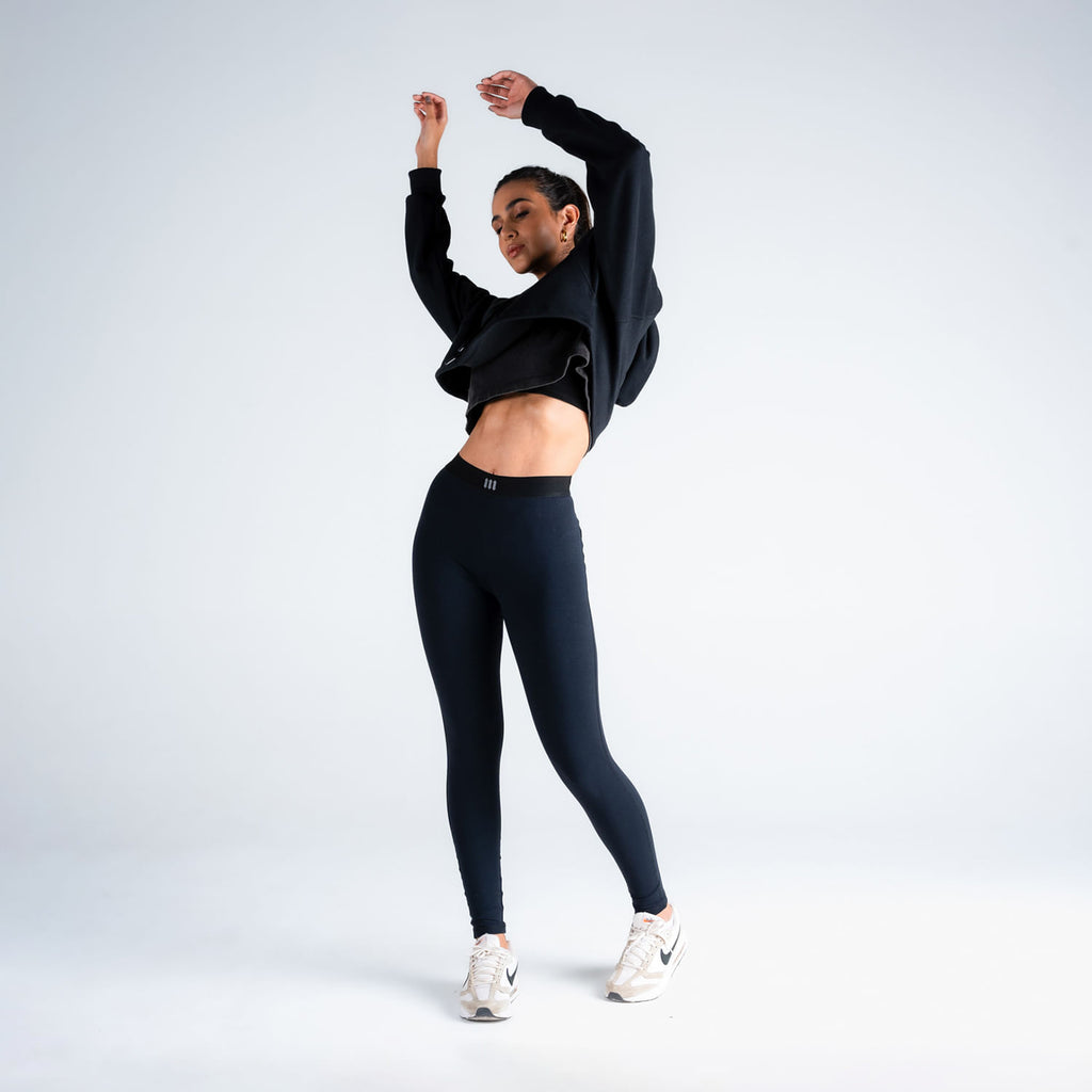 Cropped de Moletom Feminino Mith Nation Preto