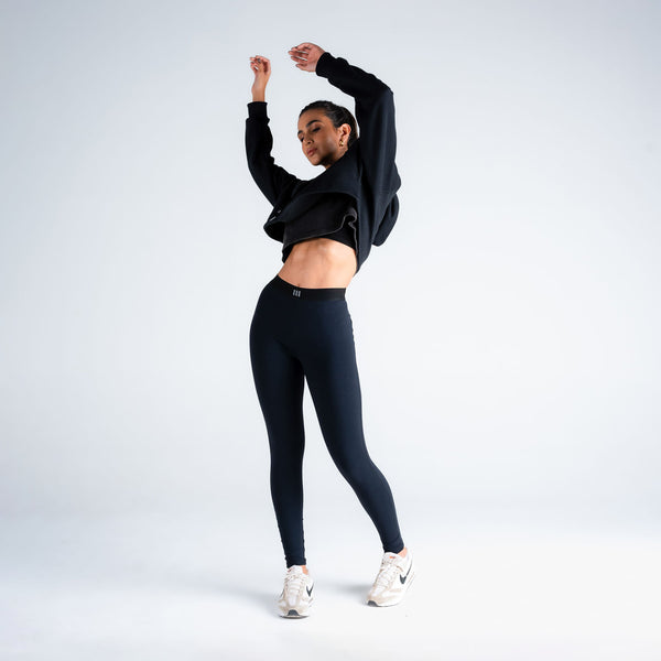 Cropped de Moletom Feminino Mith Nation Preto