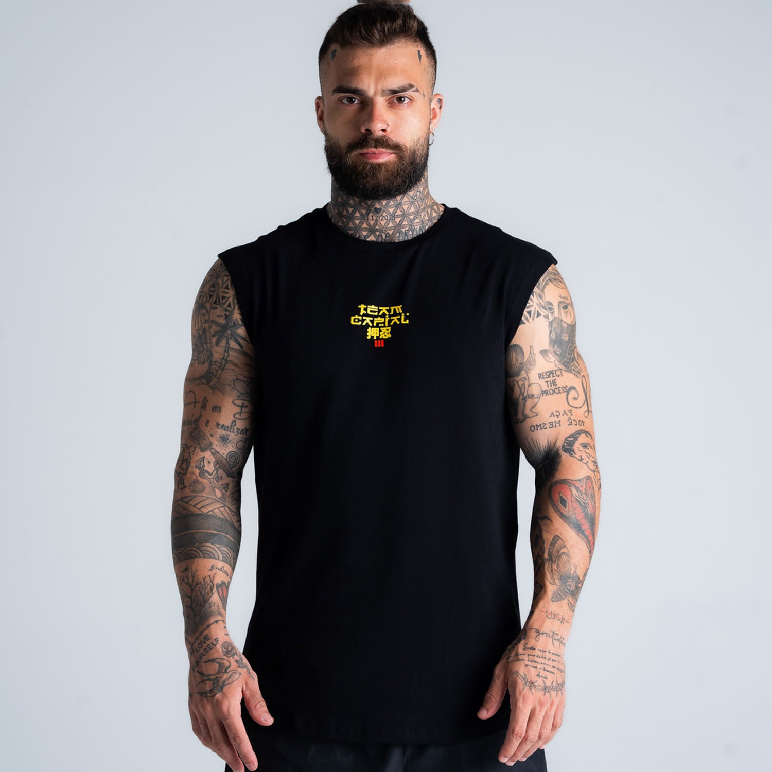 Regata Drop Shoulder Slevelles Comam Frutas Ranchi Preto