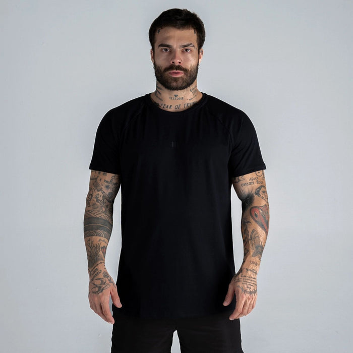 Camiseta Raglan Mith Nation Peruvian Preto