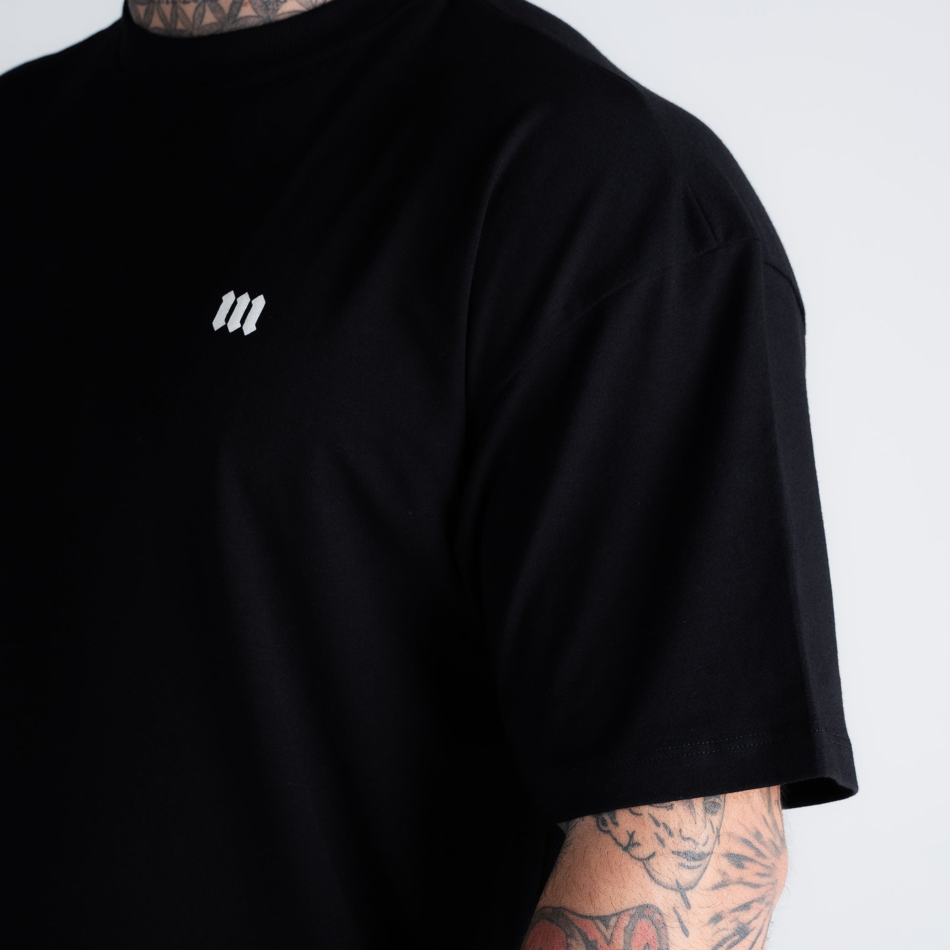Camiseta Oversized Mith Nation Clipping Preto
