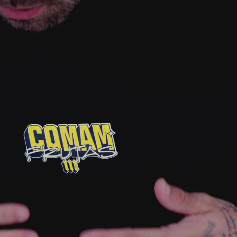 Camiseta Oversized Comam Frutas Richie Preto